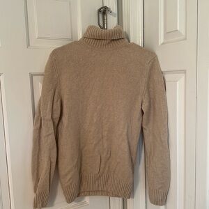 Cream Zara turtleneck sweatshirt in Size L